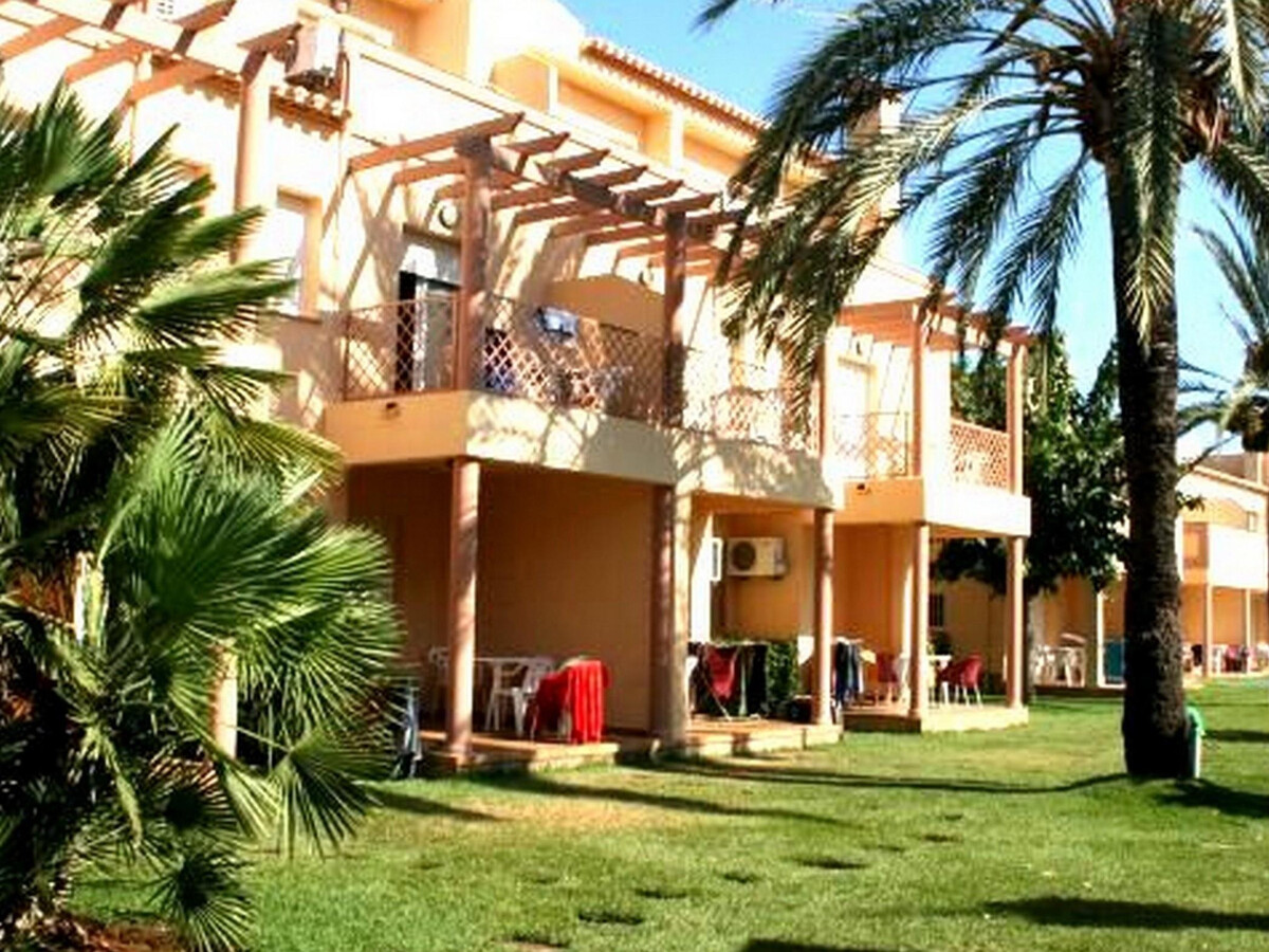 Appartement rénové Dénia, 500m plage, clim, piscine - Photo 1