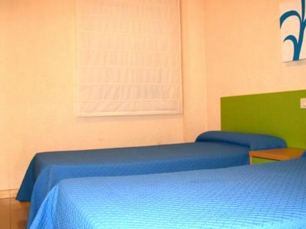 Appartement rénové Dénia, 500m plage, clim, piscine - Photo 12