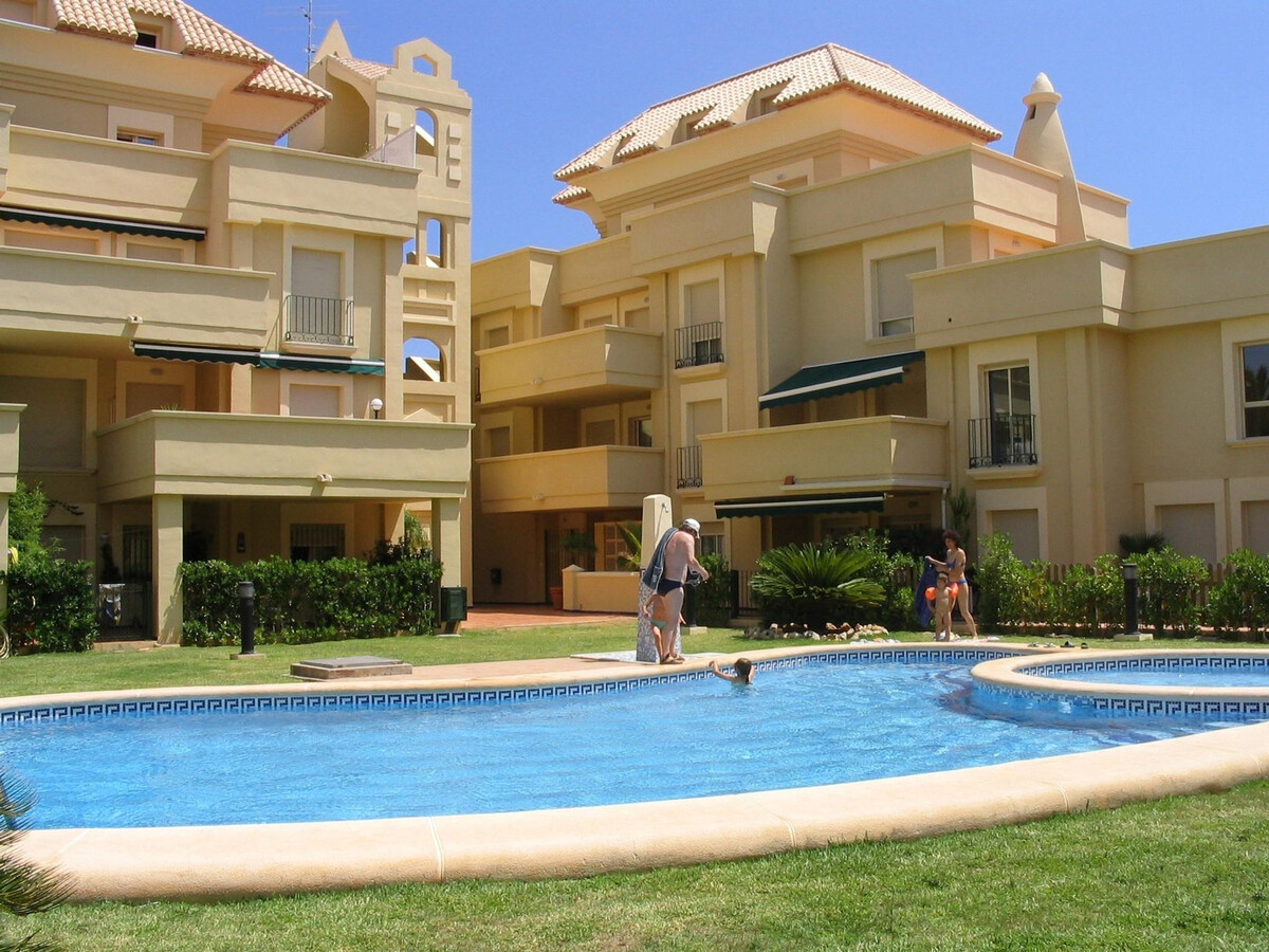 Appartement 2 chambres Dénia, 100-400m plage, piscine saisonnière - Photo 3