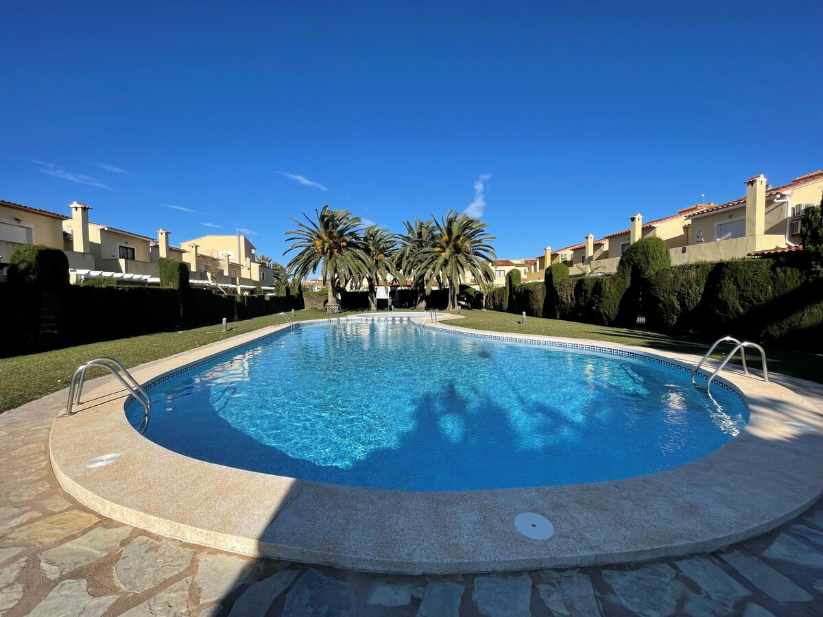 Appartement 2 ch, piscine à Dénia, 300 m plage - Photo 1