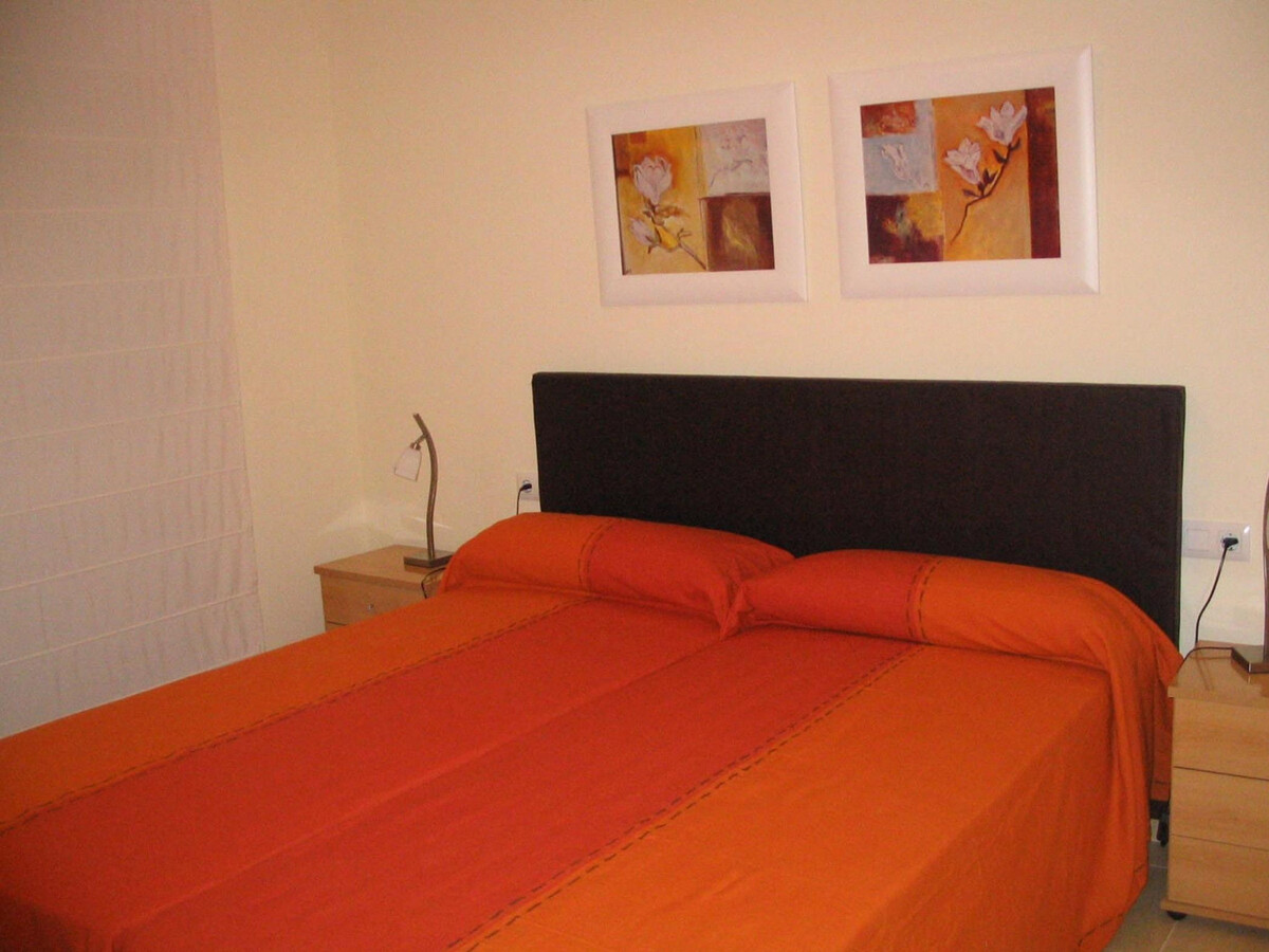 Appartement 2 chambres, piscine à 100m de plage - Photo 9