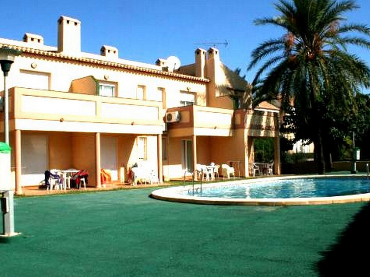 Appartement 1 chambre rénové, 500 m plage, piscine - Photo 5