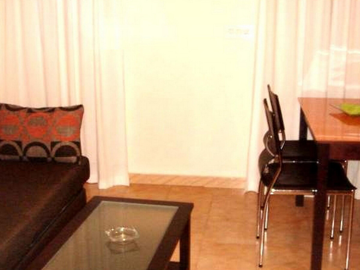 Appartement 1 chambre rénové, 500 m plage, piscine - Photo 15