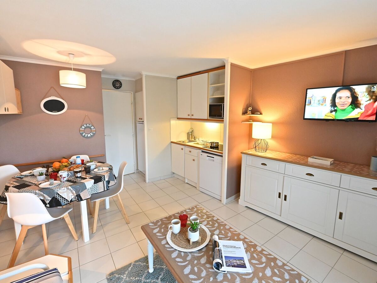 Studio Le Belvédère – Village Cap Estérel, vue montagnes - Photo 3
