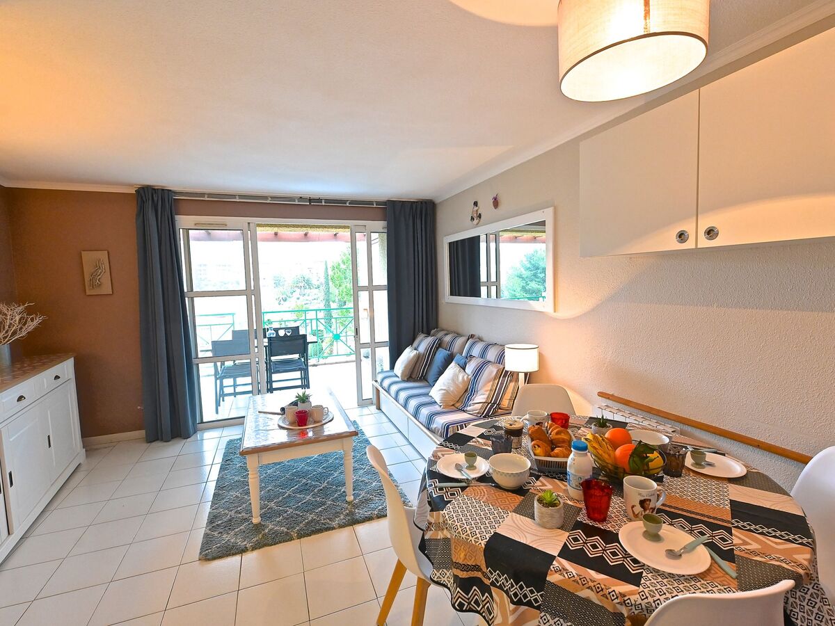 Studio Le Belvédère – Village Cap Estérel, vue montagnes - Photo 8