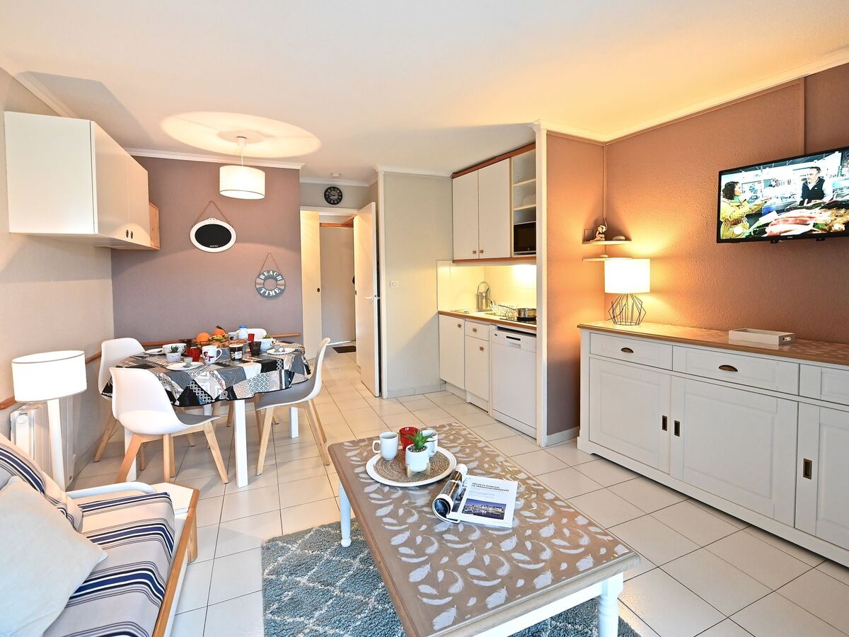 Studio Le Belvédère – Village Cap Estérel, vue montagnes - Photo 10