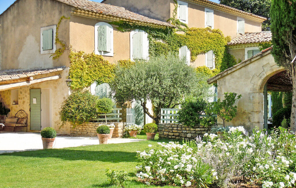 Maison 5 pers. avec piscine chauffée à Robion - Photo 16