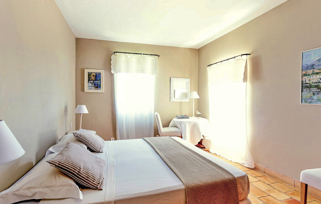 Maison 5 pers. avec piscine chauffée à Robion - Photo 24