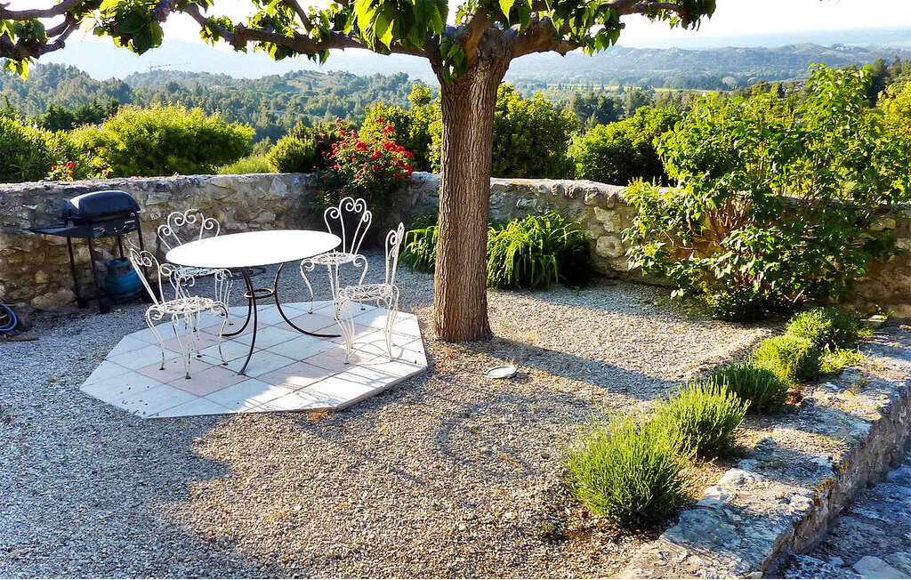 Mas De Baubesse, ferme provençale avec piscine chauffée - Photo 9