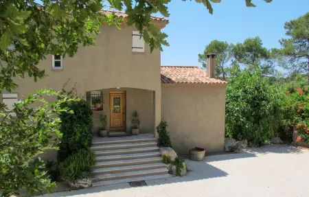 Maison 3 chambres avec piscine chauffée à Saint-Maximin : photo 18
