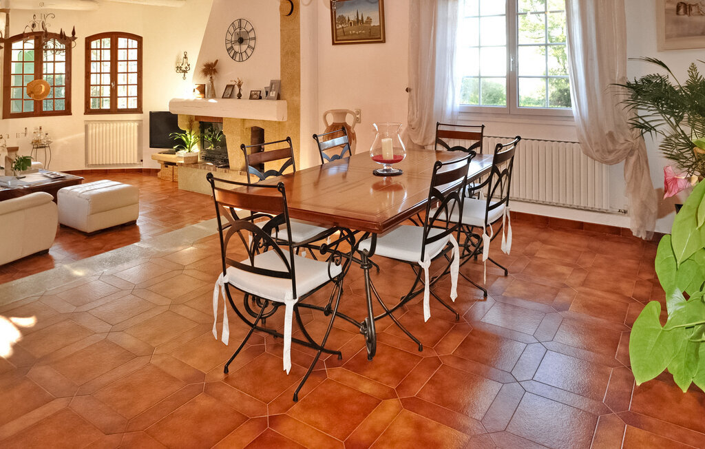 Villa De La Roque Fauconnie - Piscine privée à Plan d'Orgon - Photo 15