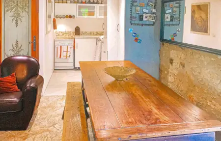 Ancienne ferme rénovée avec jacuzzi privé à Simeyrols : photo 4