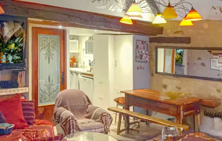 Ancienne ferme rénovée avec jacuzzi privé à Simeyrols : photo 5