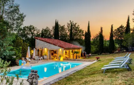 Location maison de vacances à Simeyrols