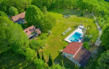 Le Cocon : maison de ferme rénovée avec piscine chauffée : photo 14