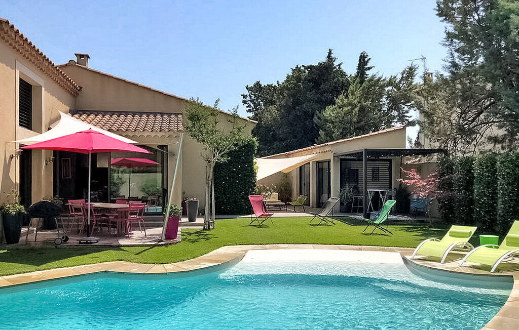 Villa De Sévigné à Rognonas – Maison 6 pers. piscine - Photo 1