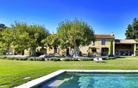 Le Mas De La Garance, Maison 12 personnes à Le Thor - Photo 1