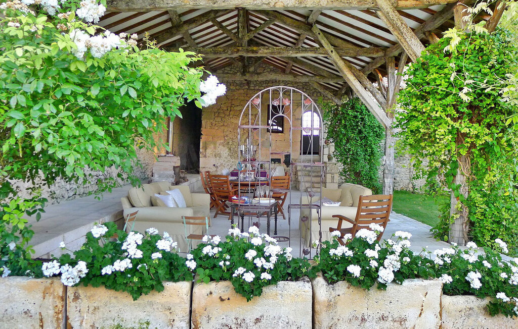 Château du 18e siècle, piscine chauffée, 17 personnes - Photo 5