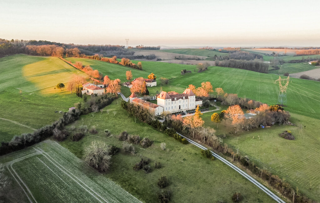 Château du 18e siècle, piscine chauffée, 17 personnes - Photo 11