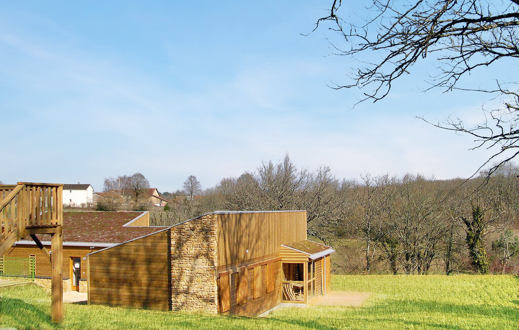 Maison en bois du Périgord, 11 hectares et piscine chauffée - Photo 2