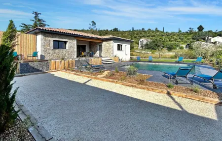 La Crozette, villa climatisée avec piscine à Ruoms : photo 6
