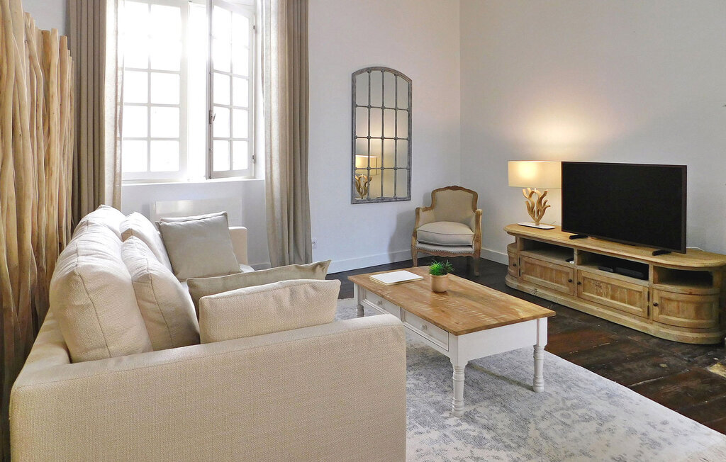 Appartement dans manoir du 14e siècle à Périgueux - Photo 1