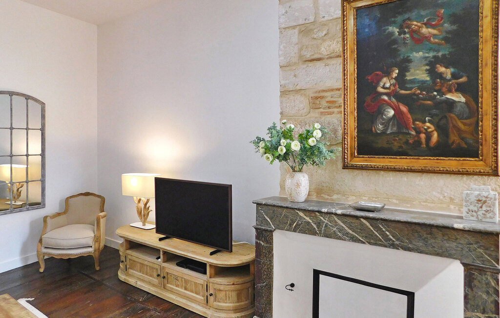 Appartement dans manoir du 14e siècle à Périgueux - Photo 3