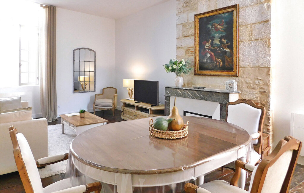 Appartement dans manoir du 14e siècle à Périgueux - Photo 5