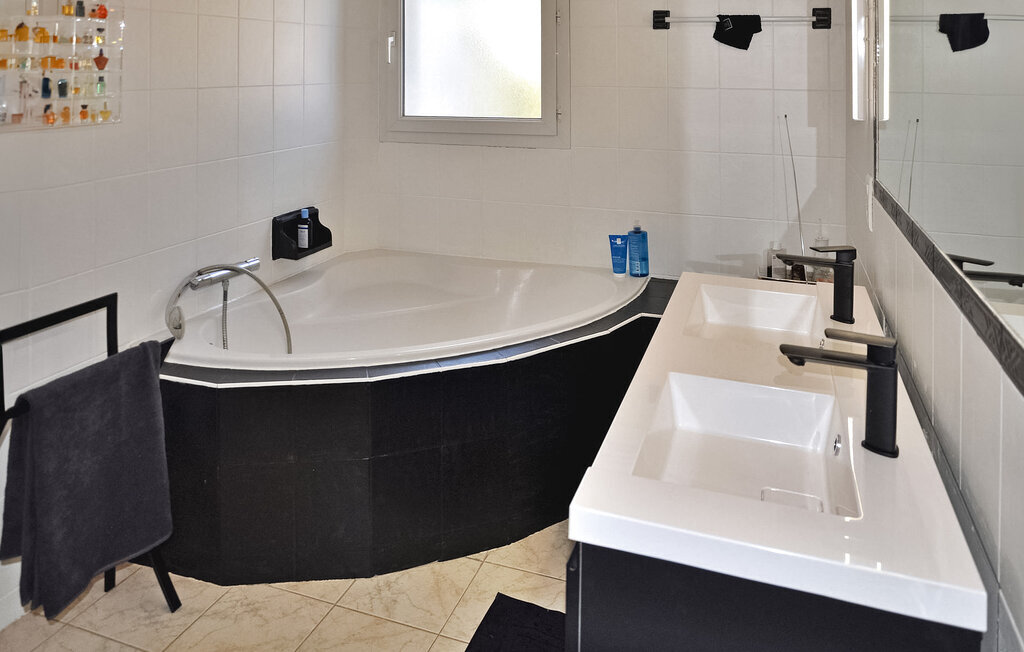 La Villa Des Songes, Maison 5 personnes à Pernes Les Fontaines - Photo 28