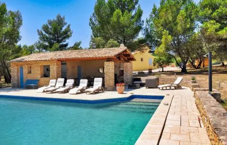 Location maison de vacances à Cabrieres D Avignon