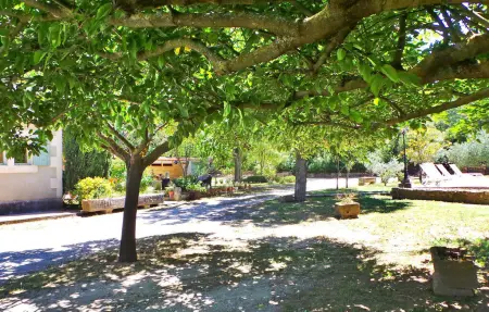 Mas Du Lac 10 Personnes, Maison 10 personnes à Saint Rémy De Provence - Photo 15