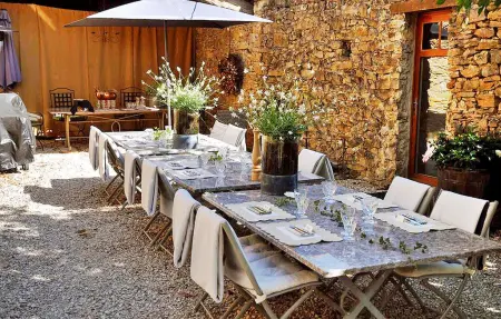Luxury Tent  Figuier, Location Maison 4 personnes à Goudargues - Photo 9