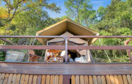 Luxury Tent  Figuier, Location Maison 4 personnes à Goudargues - Photo 12