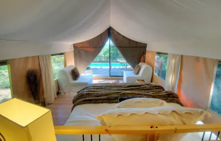 Luxury Tent  Figuier, Location Maison 4 personnes à Goudargues - Photo 15
