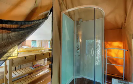Luxury Tent  Figuier, Location Maison 4 personnes à Goudargues - Photo 18