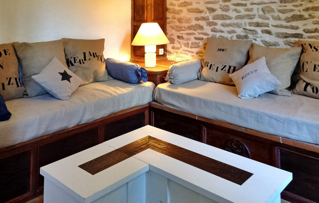 Gîte de l'Orangerie de Kerlare, maison en pierre à Arzano - Photo 5