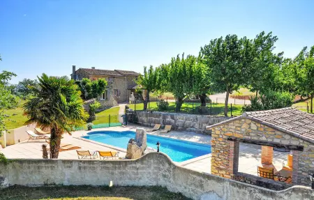 Location maison de vacances à St Sauveur de Cruzière