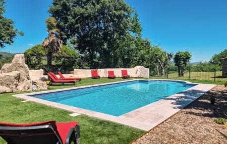 Maison Celine avec piscine à St Sauveur de Cruzière : photo 3