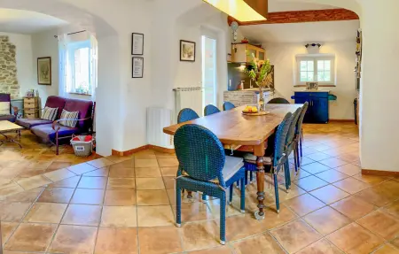 Maison Celine avec piscine à St Sauveur de Cruzière : photo 16