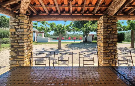 Le Mazet, maison 9 personnes avec piscine en Ardèche : photo 4