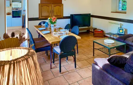 Le Mazet, maison 9 personnes avec piscine en Ardèche : photo 14