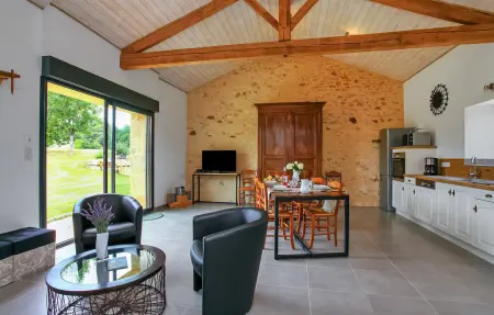 Le Bijou en Périgord, maison 6 pers avec piscine : photo 8