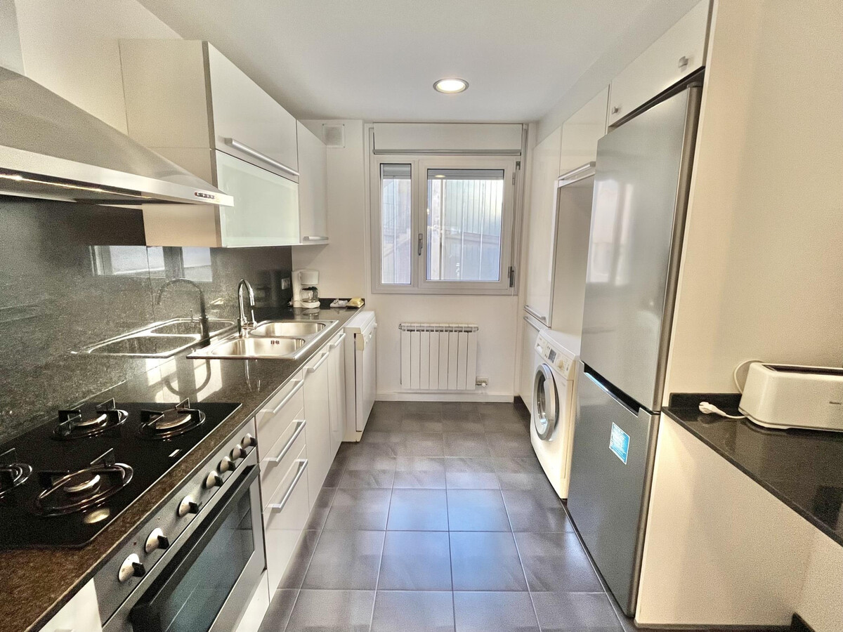 Appartement 4 pers. à Roses, 650m plage, parking privé - Photo 8