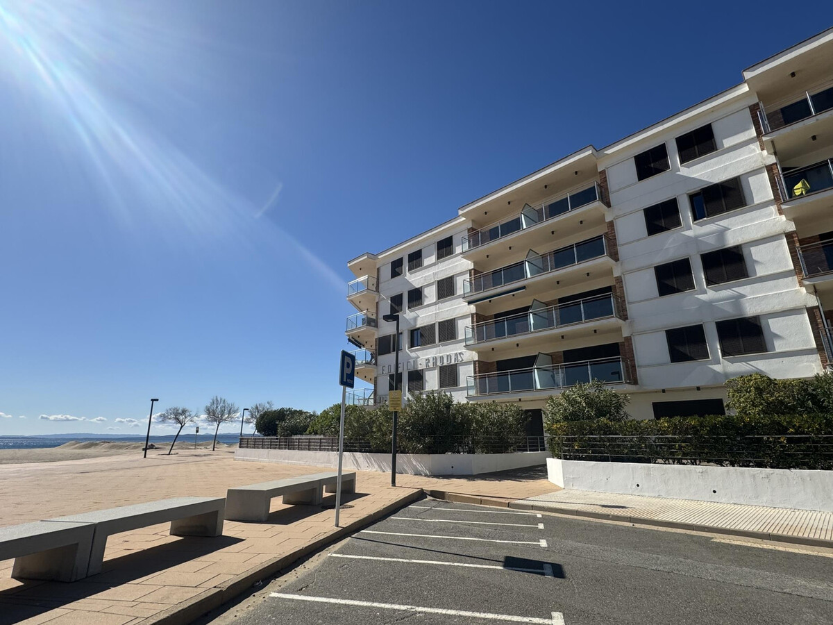 Appartement 3 chambres première ligne de mer à Roses - Photo 21