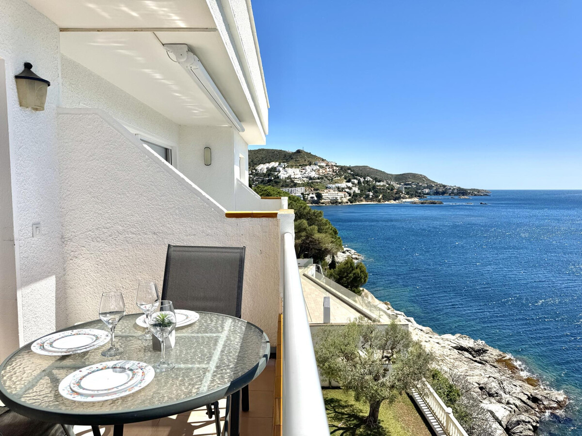 Appartement vue panoramique baie de Roses, piscine & parking - Photo 1