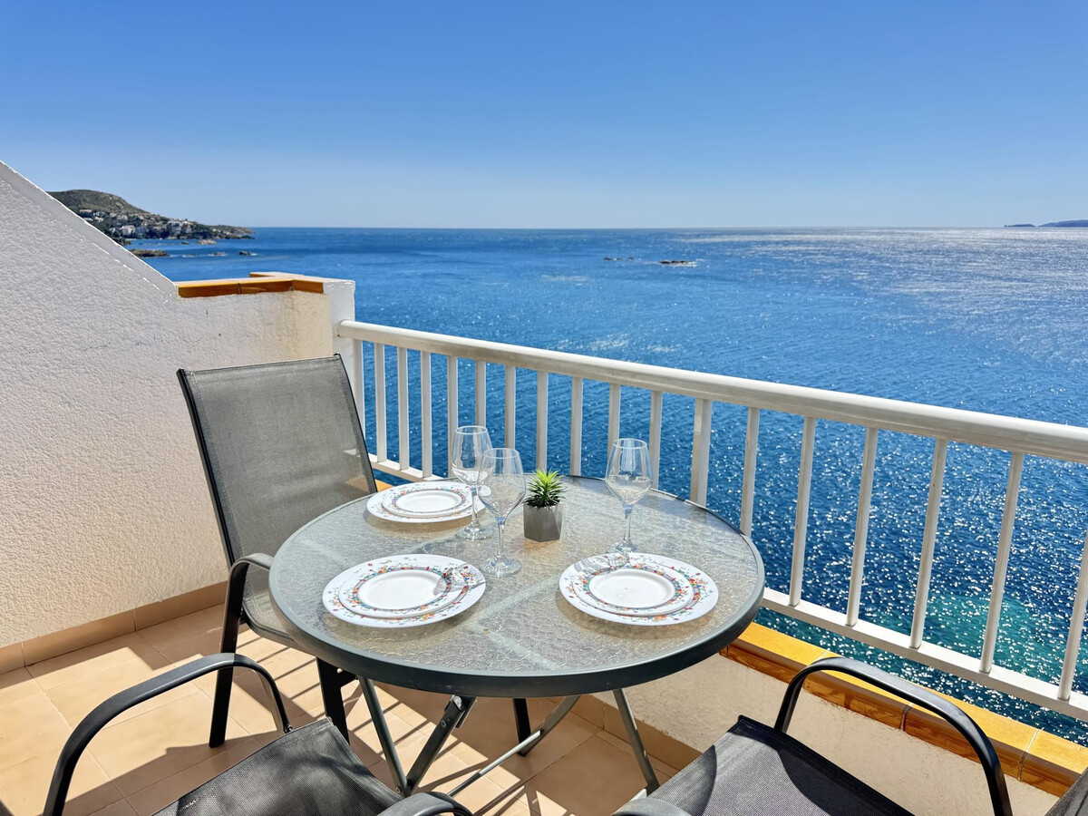 Appartement vue panoramique baie de Roses, piscine & parking - Photo 2