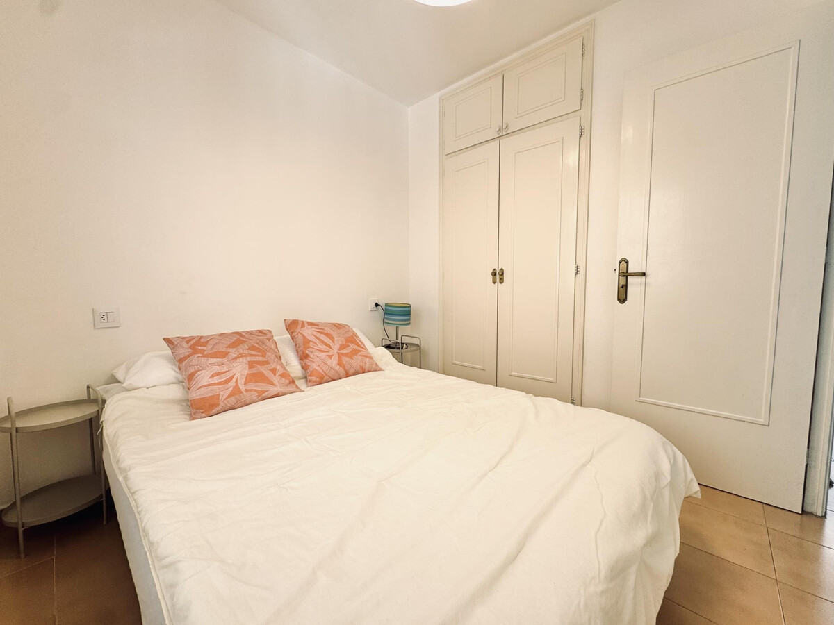 Appartement vue panoramique baie de Roses, piscine & parking - Photo 6