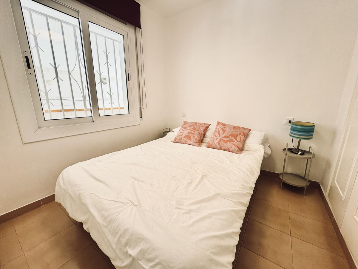 Appartement vue panoramique baie de Roses, piscine & parking - Photo 7