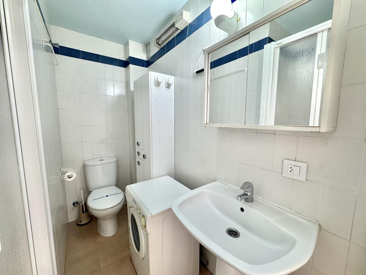 Appartement vue panoramique baie de Roses, piscine & parking - Photo 8