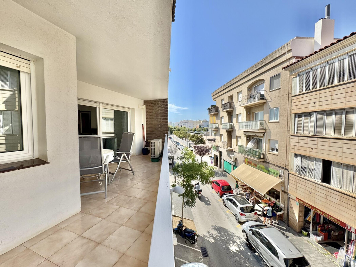 Appartement 3 chambres centre Roses, 300 m plage - Photo 1